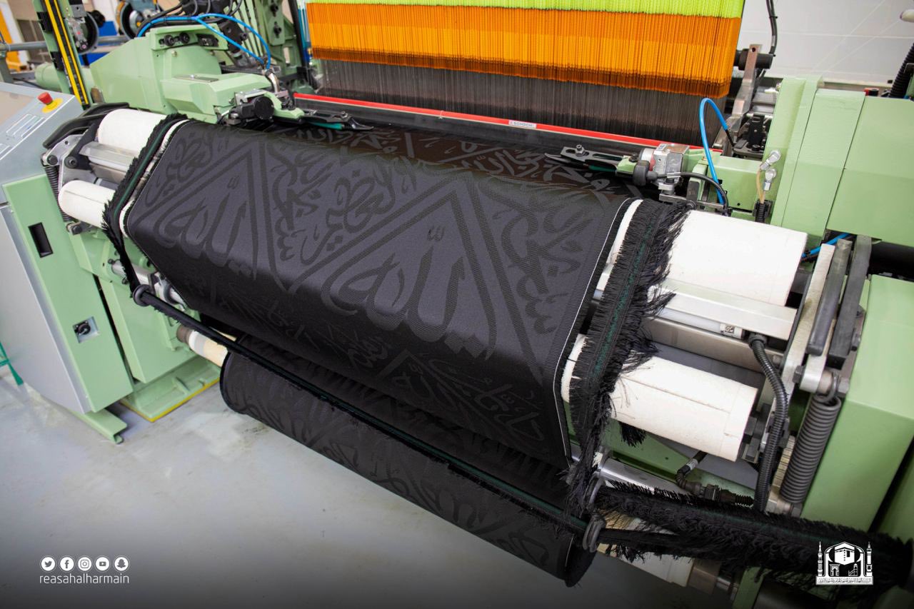 به&zwnj;رگی نوێی كه&zwnj;عبه&zwnj;